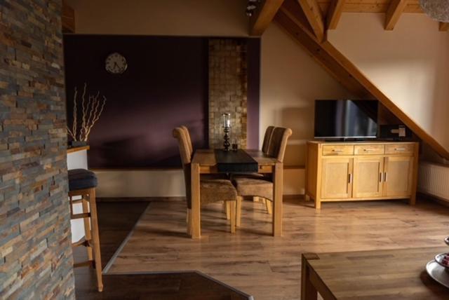 Ferienwohnung Brossmann Eltville am Rhein ภายนอก รูปภาพ